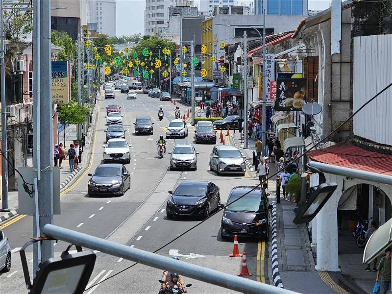 開齋節首日喬治市交通順暢 商家:第三天才會見人潮