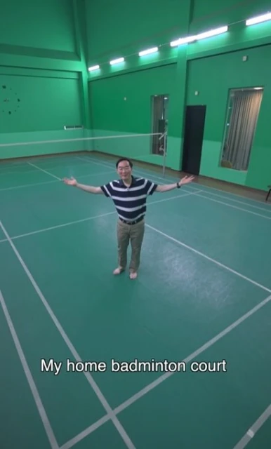 名醫許崇明公開豪宅　有室內羽球場 電影院 遊戲室