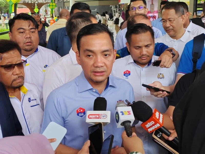 元首不滿豐盛港戰鬥潛水池工程數度展延 柔大臣:工程僅剩2% 今年6月可竣工