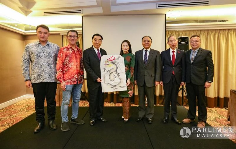 中國經濟社會理事會主席張慶黎到訪 劉強燕:鞏固兩國經濟文化合作