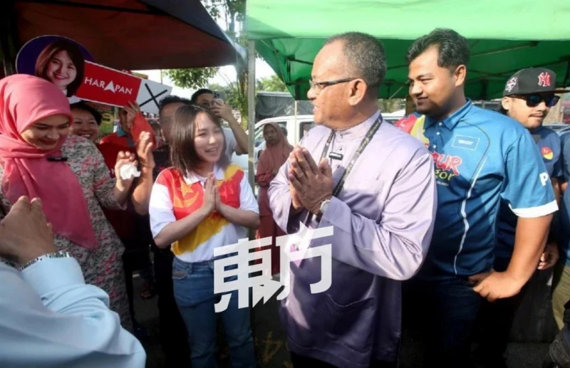 【新古毛補選】首日拜票就巧遇 希盟國盟候選人談笑風生