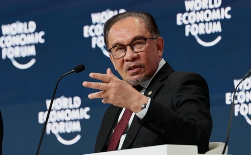 大馬採取平衡外交政策 安華:與東西方國友好