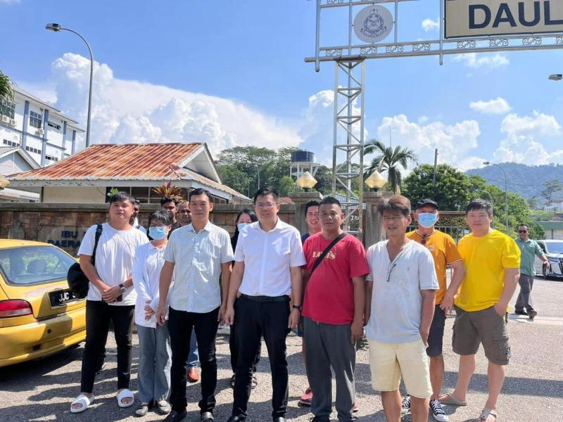 攔截執法員要求釋放榴槤女農　鄒宇暉及鄭益清今被傳召錄供