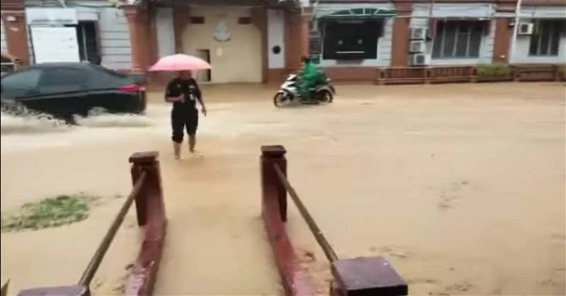 豪雨侵襲太平 醫院監獄學校及商店全淹