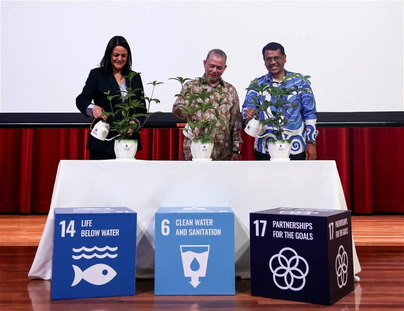 補助金助業者州政府替換舊水管 法迪拉:當務之急解決無收益水