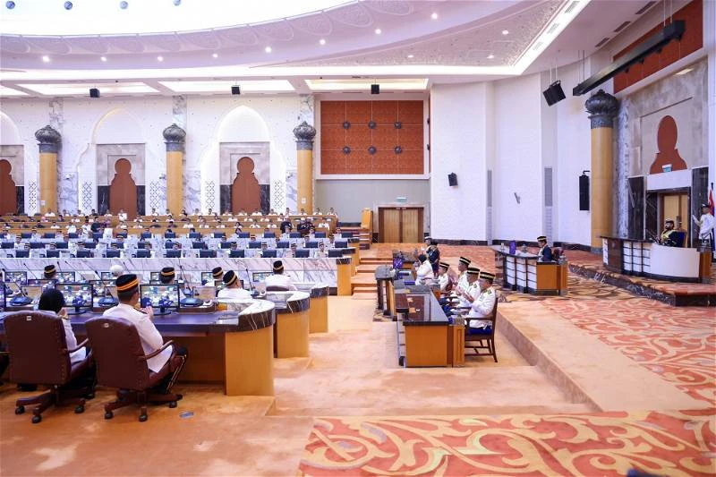 柔攝政王諭令勿再挑起宗教課題 促朝野議員放下政治分歧勿分裂人民