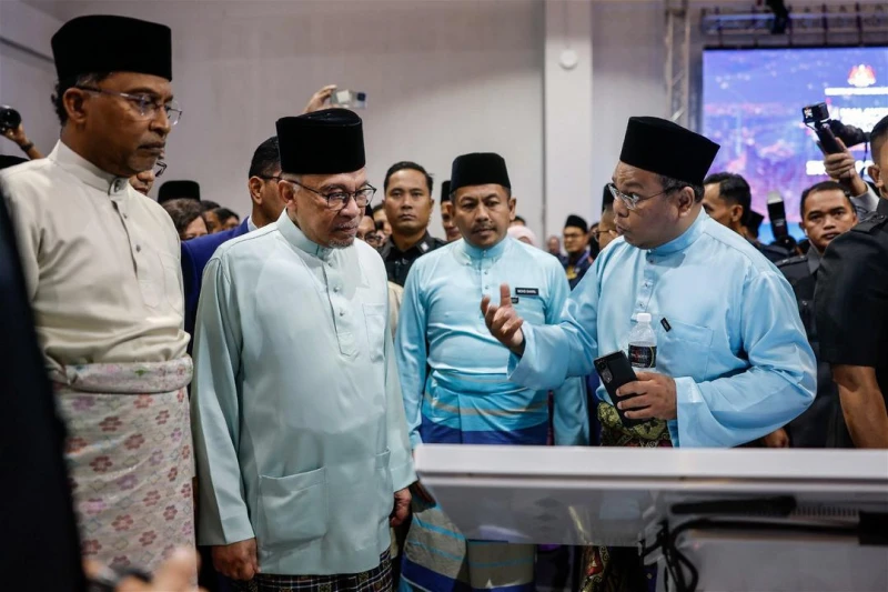 開放政府部門機構資訊研究 安華:大專生2周內可訪問