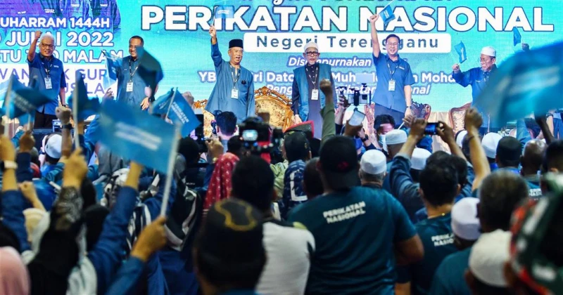 慕尤丁續為國盟首相人選 阿茲敏:人民仍擁戴阿爸