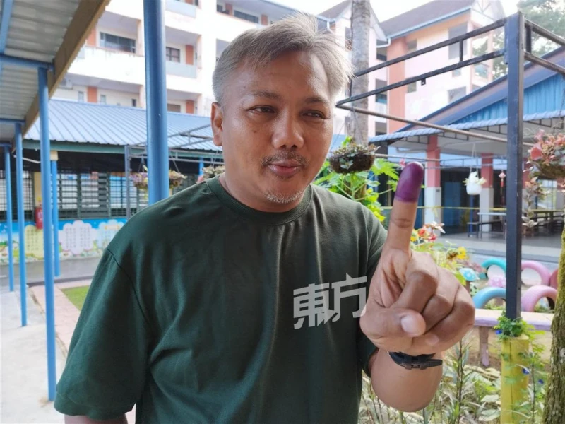 【新古毛補選】峇冬加里選民一早抵達投票站 不到一年投兩次不覺麻煩