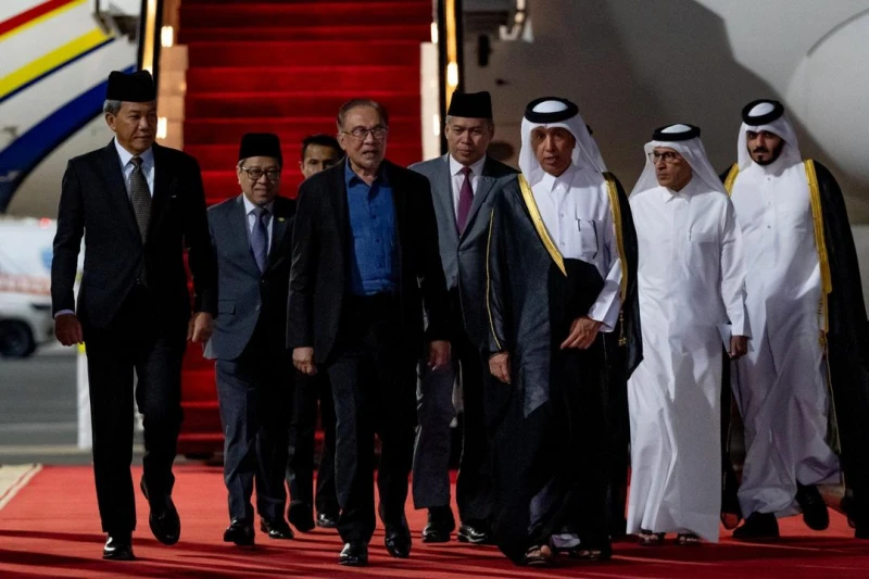 安華抵達多哈展開3天訪問 見卡達首相業界領袖招商