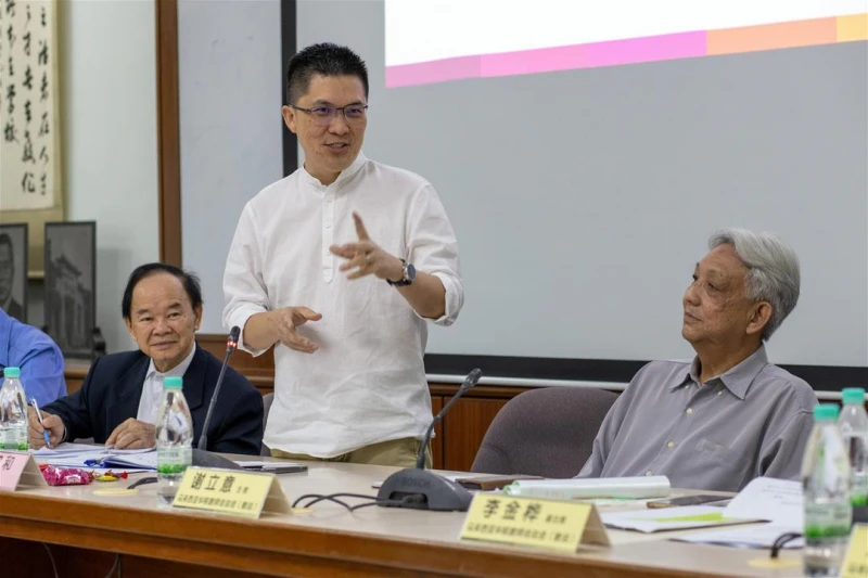 與董教總探討微型華小未來發展 黃家和重申:華小一間不能少