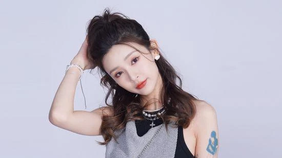 《美女，應接不暇》：好感度系統影響結局