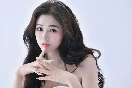 《美女，應接不暇》：好感度系統影響結局