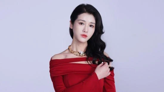 《美女，應接不暇》：好感度系統影響結局