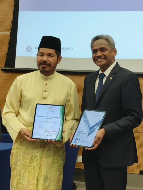 EPF第3戶頭允提款 公務員加薪13% 國行料通脹仍趨穩