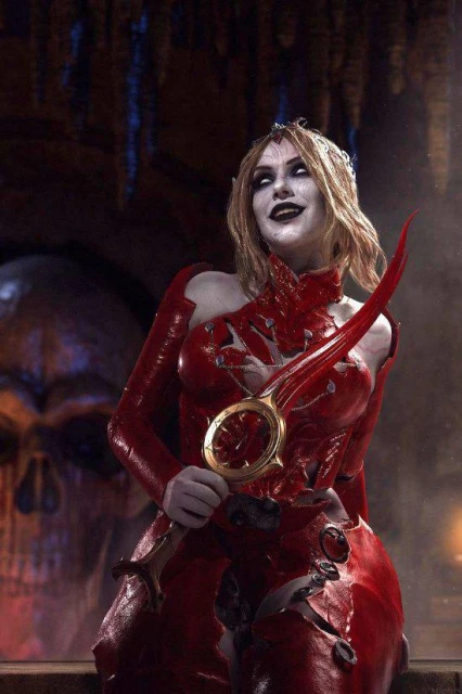 真的不是截圖？美女COS《博德3》腥紅奧林超還原