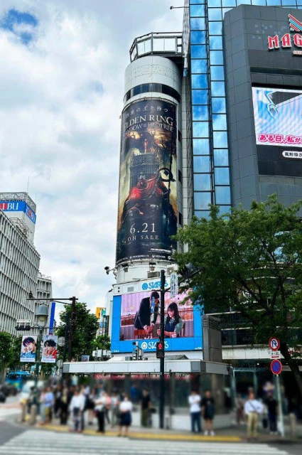 是時候覆健了！《黃金樹幽影》廣告現身澀谷街頭