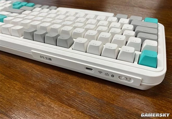 北通靈感鍵盤上手：用給手柄堆料的思路做鍵盤