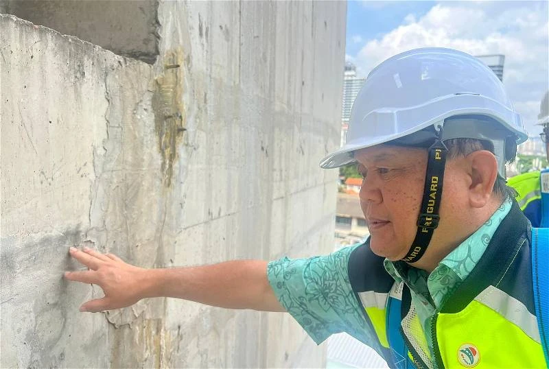 黑色痕跡為施工留下非裂縫 工程部長:SPE大道高架橋結構安全