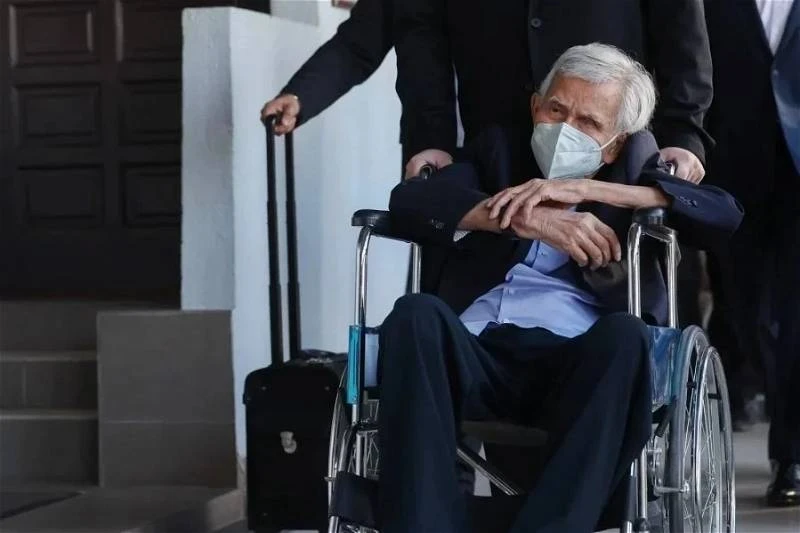 敦達因等24造提司法審核 要求解凍銀行戶頭