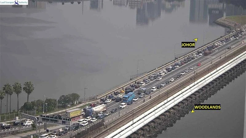 哈芝節長周末　馬新關卡嚴重擁擠