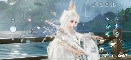 在這款15年老端游的手機版中，正在上演著「萌新拯救計劃」