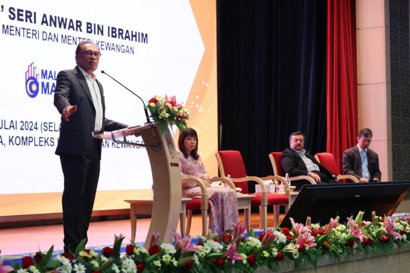 展開數關鍵工作強化經濟基礎　安華吁青年助力提高國家地位