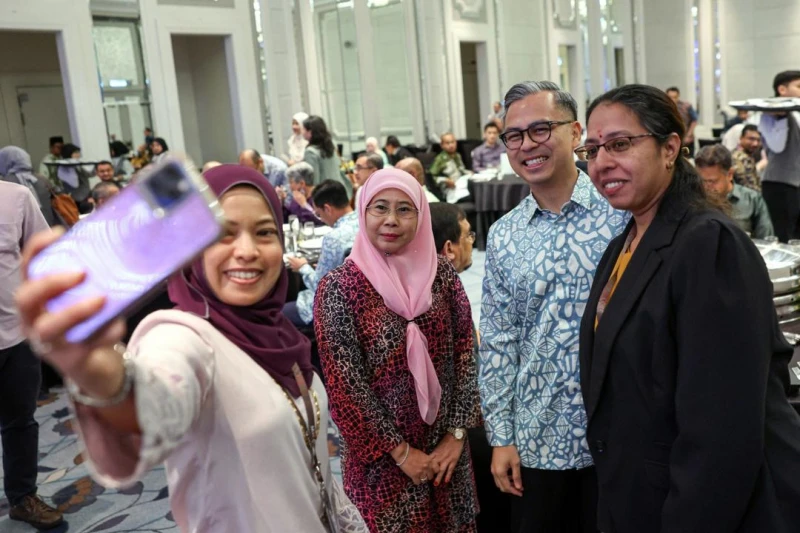 法米：一旦推第二5G網　電訊公司保證無附加費