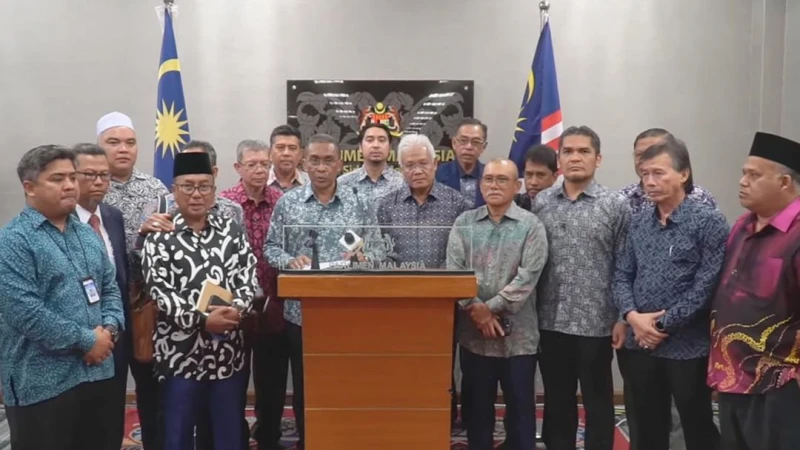 不滿議長不懸空6叛將議席　國盟議員下周戴白臂帶抗議