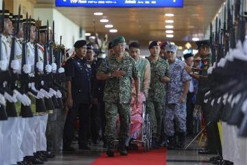 婆羅洲遠征圓夢更貼近東馬子民　元首伉儷感謝人民沿路熱情迎接