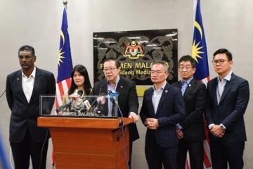 指稱林吉祥、李光耀、陳平是表兄弟　林冠英促伊黨議員出示證據