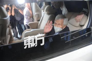 敦達因提醒安華　散布卑鄙誹謗的人會有報應