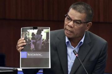 以數據駁斥扣留營擁擠指控　賽夫丁批人權觀察組織不負責任