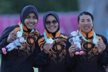 【共運會】不敵東道主英格蘭　草地滾球三人組獲銀牌