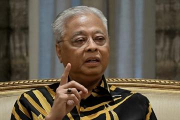 首相拿督斯里依斯邁沙比里    獲烏達瑪（DUNM）勛銜