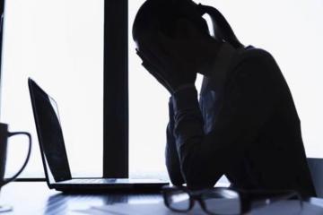 教師找教育部聊天機器人排解壓力　竟換來一句：我無話可說