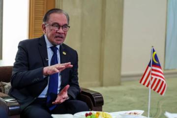 安華吁亞洲國家團結　共同捍衛和平穩定