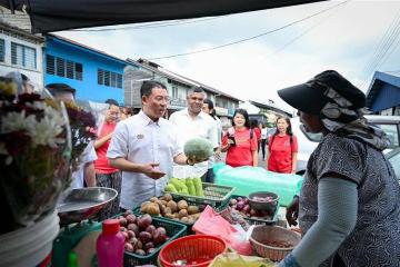 首相同意撥10億令吉　倪可敏：力拚傳統甘榜與新村經濟