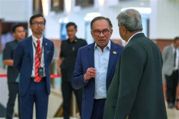 擁275億令吉資產　安華：貝萊德90年代已進駐大馬