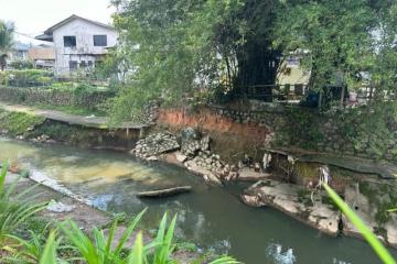 柔佛再也排水溝堤牆坍塌　廖彩彤：近期展開修復工程