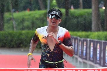 完成迪沙魯鐵人三項　賽沙迪獲中青年組第3名