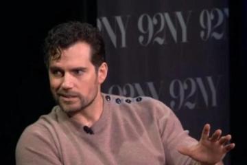 亨利卡維爾沉迷《全面戰爭：戰錘3》