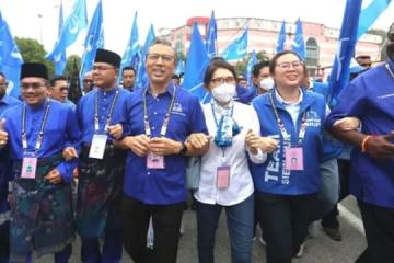 廖中萊重出江湖再戰文冬 昔日恩師戰友紛出動聲援