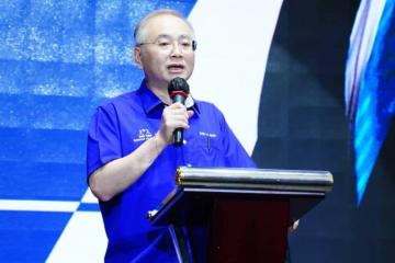 輕快鐵系統無預警停運 魏家祥：不讓乘客冒險