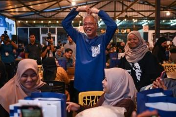 【相冊】各陣營火力全開 投票日前最後衝刺