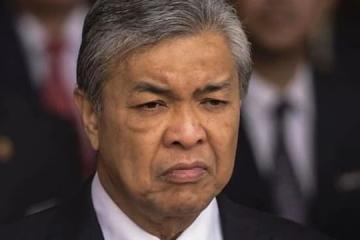 準備挺安華任相？ 阿末扎希稱沒同國盟談結盟