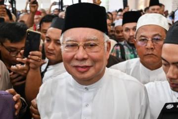 前首相納吉祝賀安華出任馬國第十任首相