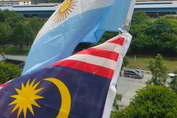 倒掛大馬國旗不聽勸 孟加拉籍客工被捕